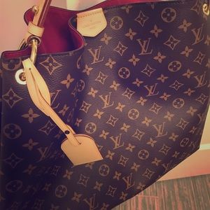 Louis Vouitton Graceful